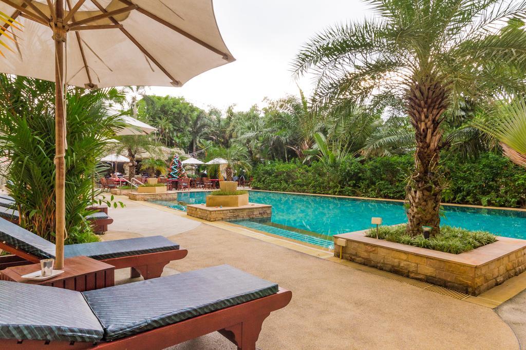 Dasiri Beach Apartment Premium パッタヤー エクステリア 写真